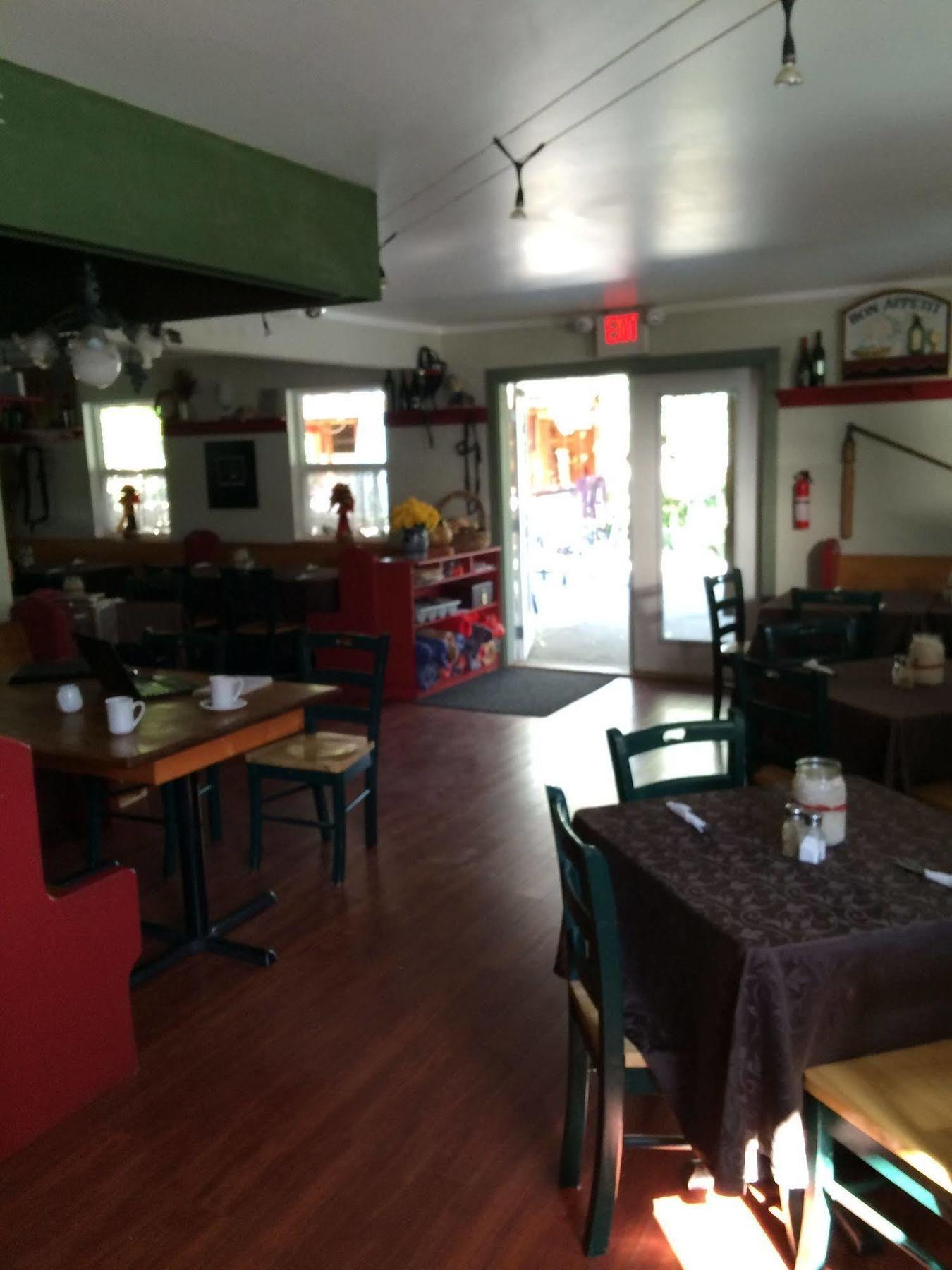 Crowsnest Vineyards Guesthouse Keremeos エクステリア 写真
