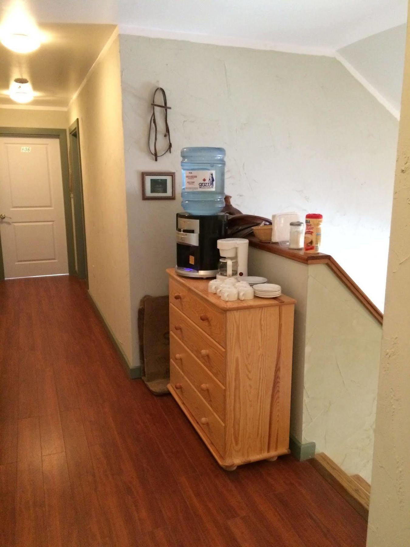 Crowsnest Vineyards Guesthouse Keremeos エクステリア 写真
